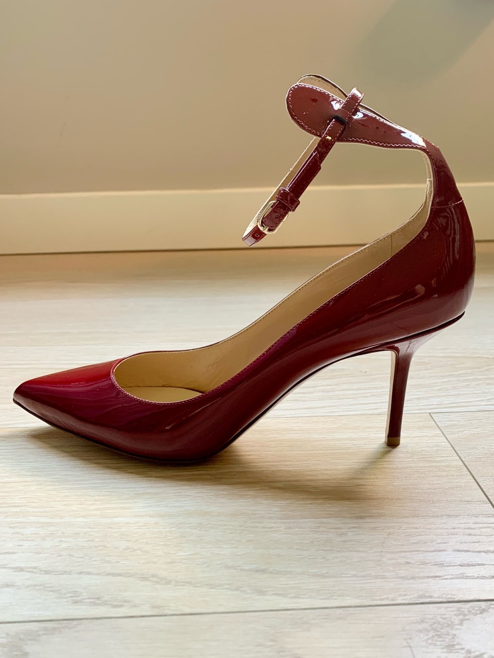 Francesco Russo Vernice Amaranto Patent Leather Ankle Strap Pump NWT Size 41 IT